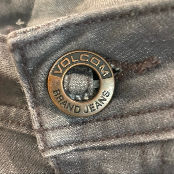 VOLCOM Sz 34 Vorta Cotton Grey Enzyme Washed Slim Straight Leg Jeans - Picture 7 of 13